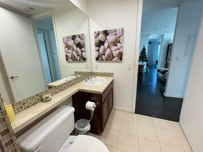 637 S Fairfax Ave in Los Angeles, CA - Building Photo - Building Photo