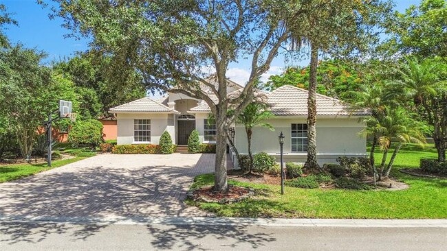 11163 NW 69th Pl in Parkland, FL - Building Photo - Building Photo