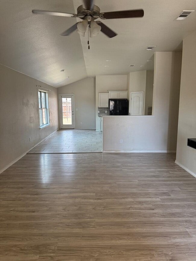 9309 Sagebrush Ave in Odessa, TX - Building Photo - Building Photo