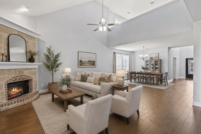 property at 4424 Overbrook Dr