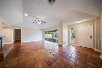 11702 Bexley Dr in Houston, TX - Building Photo - Building Photo