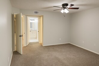 11470 Audelia Rd, Unit 161 in Dallas, TX - Building Photo - Building Photo