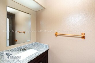 9933 Paseo Montril in San Diego, CA - Building Photo - Building Photo