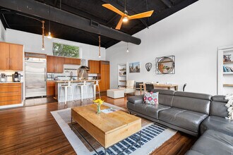 9801 Mor Dr in Dripping Springs, TX - Building Photo - Building Photo