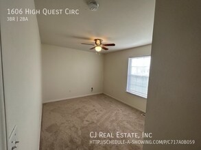 1606 High Quest Cir in Columbia, MO - Building Photo - Building Photo