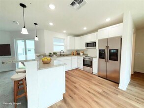 222 Carpenters Way in Lakeland, FL - Building Photo - Building Photo