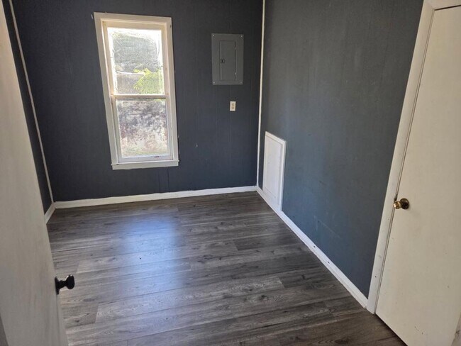 1224 Delaware in Perry, OK - Building Photo - Building Photo