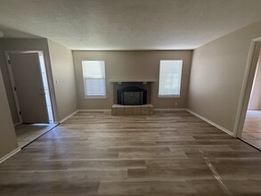 13004 Constitution Ave NE, Unit 2 in Albuquerque, NM - Building Photo - Building Photo