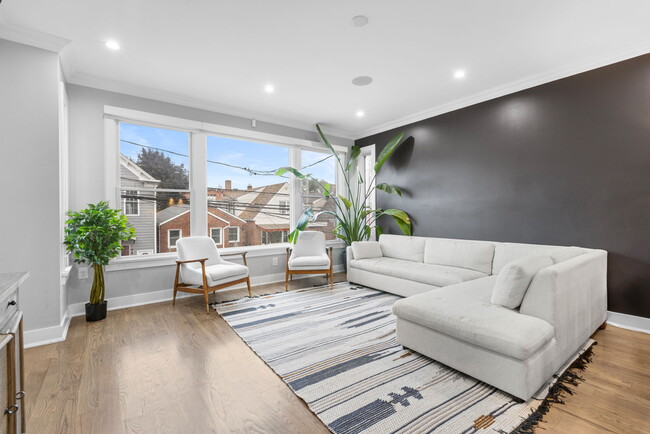 property at 23 Manhattan Ave