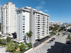 625 Biltmore Way in Coral Gables, FL - Building Photo