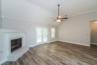 2346 Kindlewood Dr in Southaven, MS - Building Photo - Building Photo