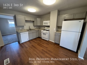 1626 E 3rd St in Pueblo, CO - Foto de edificio - Building Photo