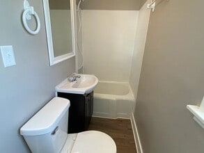 2012 Madison St in Two Rivers, WI - Building Photo - Building Photo