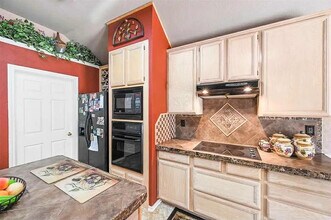 1817 Christy Ct in Fort Worth, TX - Foto de edificio - Building Photo