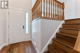 144 Ravenbury Dr in Hamilton, ON - Building Photo - Building Photo