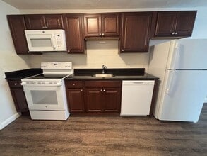 Harvard Street Apartments in Chelsea, MA - Building Photo - Interior Photo