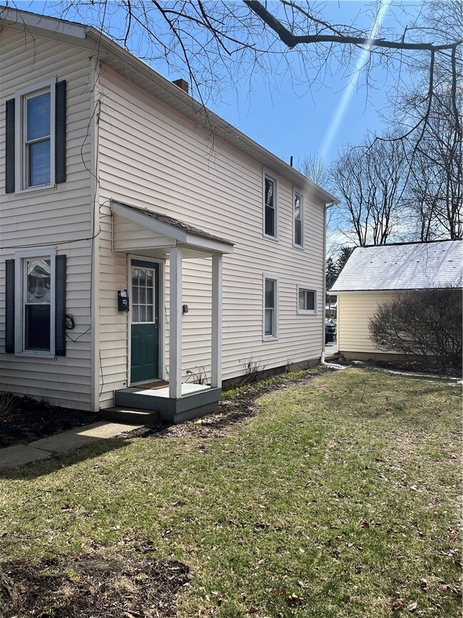 119 Sayre St in Horseheads, NY - Building Photo - Building Photo