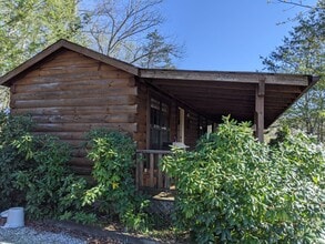 96 Holiday Rdg in Dillsboro, NC - Building Photo - Building Photo