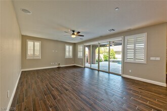 2174 Tortona St in Henderson, NV - Building Photo - Building Photo