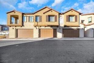 274 Luna Valley Wy in Henderson, NV - Building Photo