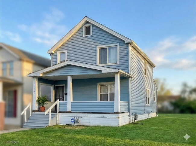 property at 14809 Darwin Ave