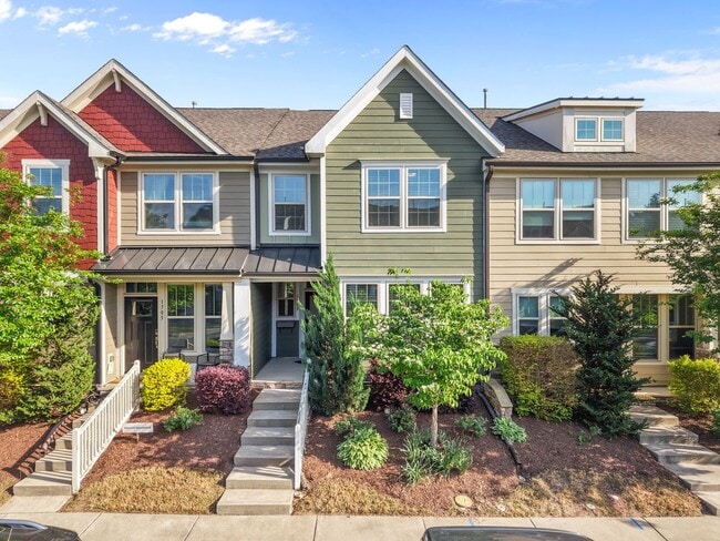 property at 1709 Shady Oaks Dr