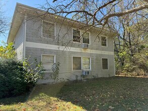 1405 N Bayberry Ct in Chillicothe, IL - Building Photo - Building Photo