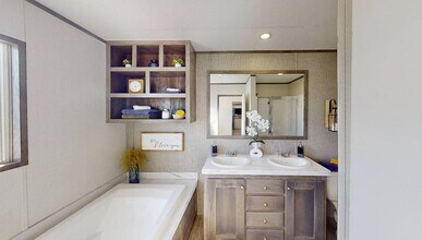 124 Whitney Bnd Rd in Rosenberg, TX - Building Photo - Building Photo