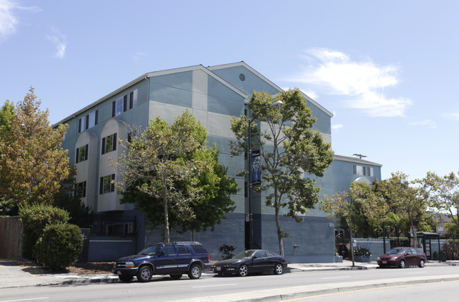 Sister Thea Bowman Manor in Emeryville, CA - Building Photo - Building Photo