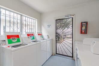 Valle at 9209 Kenwood in Spring Valley, CA - Building Photo - Building Photo