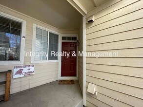 9106 W Phillips Dr in Littleton, CO - Building Photo - Building Photo