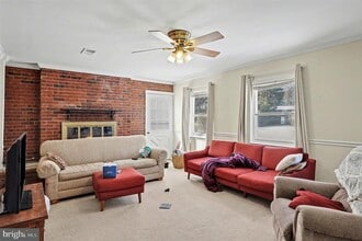 1828 Olmstead Dr in Falls Church, VA - Building Photo - Building Photo