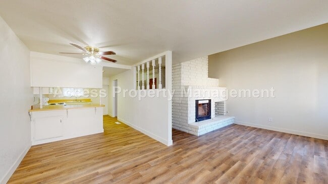 2735 Fowler Rd in Ceres, CA - Foto de edificio - Building Photo