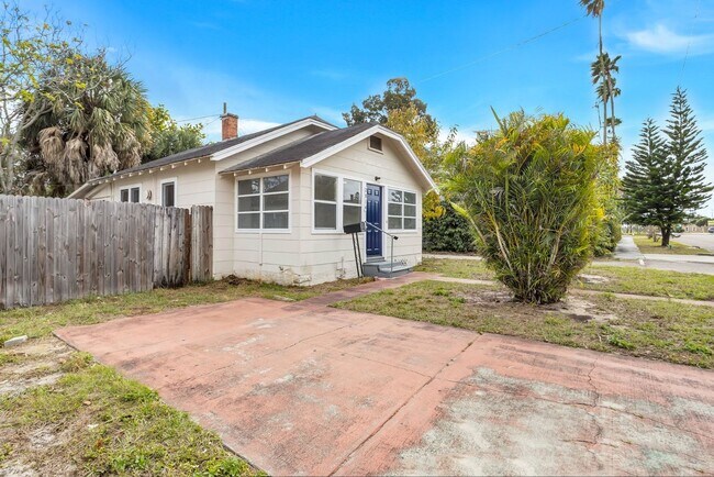 2814 6th St S in St. Petersburg, FL - Building Photo - Building Photo