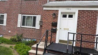 74-42 260th St in Queens, NY - Building Photo