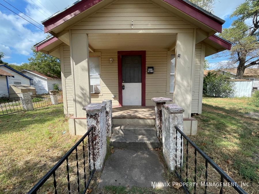 3810 SW 7th Ave in Amarillo, TX - Building Photo