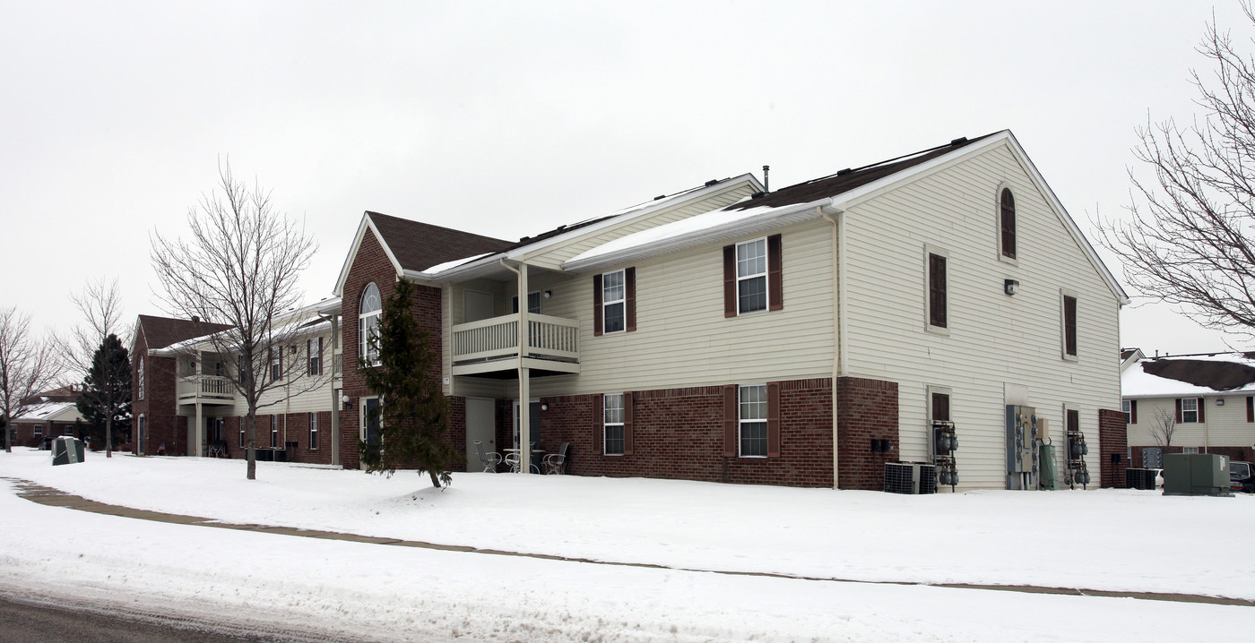 Shaker Square in Lebanon, IN - Foto de edificio