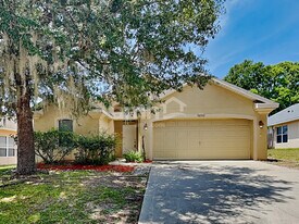 30742 Pga Dr in Sorrento, FL - Building Photo
