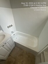 3150 W Cermak Rd in Chicago, IL - Building Photo - Building Photo