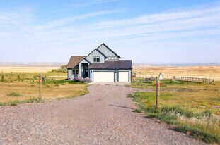45 Butch Cassidy Loop in Great Falls, MT - Building Photo