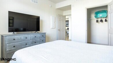 4985 Eastwood Greens St, Unit 01-107 in Ft. Myers, FL - Building Photo - Building Photo