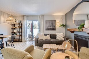 1310 Vesta Cir in Lafayette, CO - Building Photo