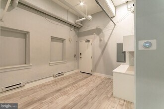 412-26 S 13th St in Philadelphia, PA - Building Photo - Building Photo