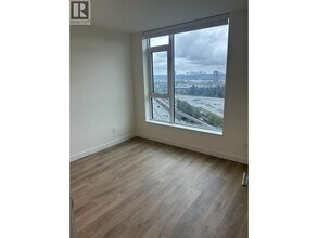 308 Alderson Ave in Coquitlam, BC - Building Photo - Building Photo