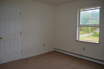 371 NY-284, Unit 1 in Westtown, NY - Building Photo - Building Photo