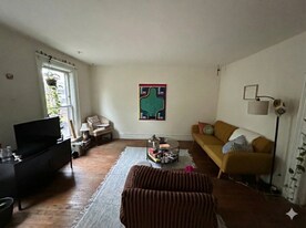 129 E Gorham St in Madison, WI - Building Photo