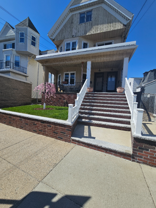 427 Main St in Medford, MA - Building Photo