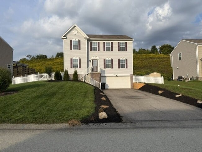 property at 422 Labrador Ln