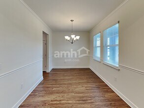 307 Pine Terrace Dr in Ruskin, FL - Building Photo - Building Photo