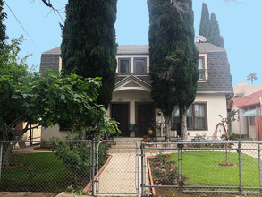 5311 Virginia Ave in Los Angeles, CA - Building Photo - Primary Photo